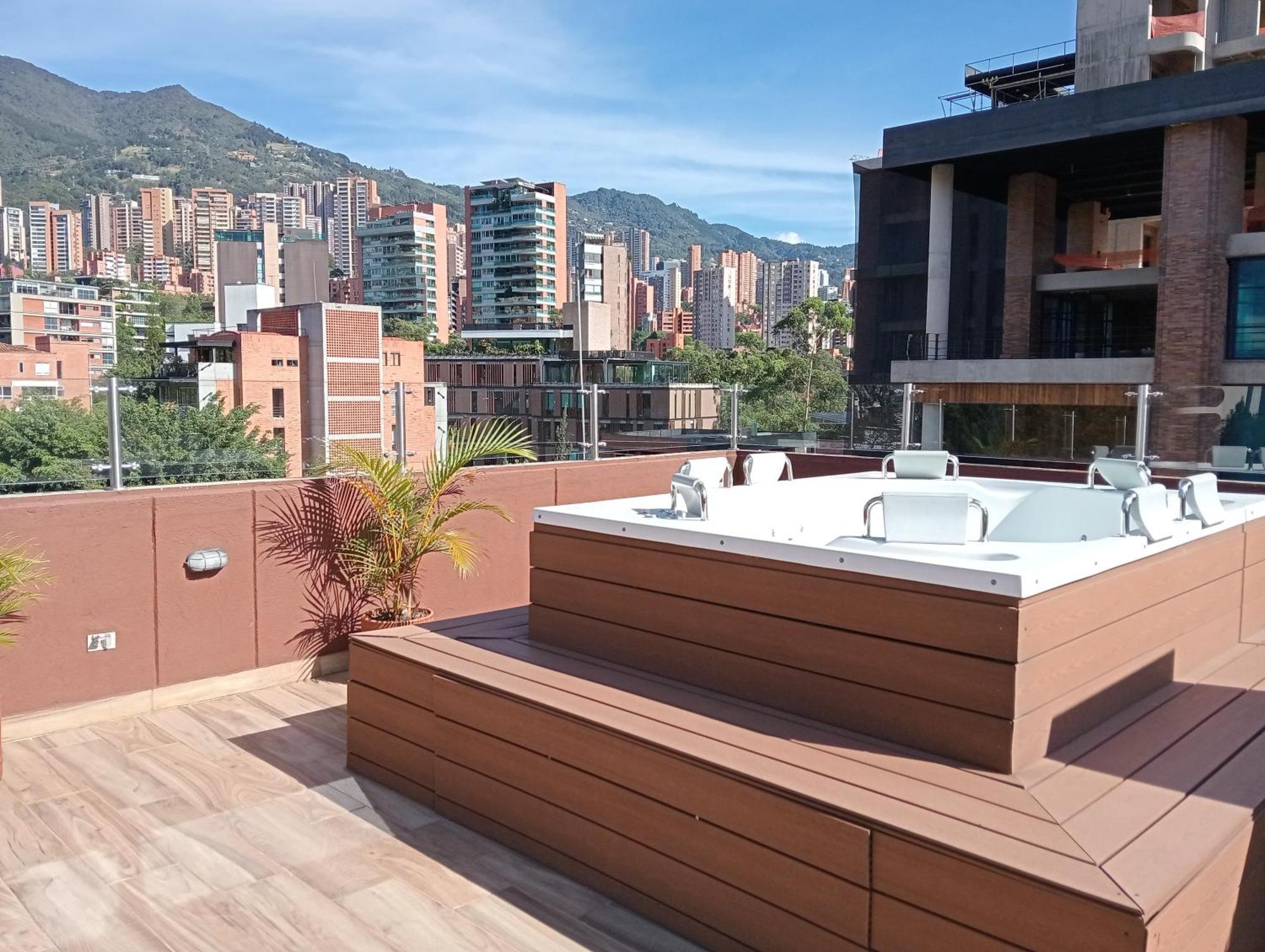 Hotel Lomas 10 Medellin By Dico Eksteriør bilde